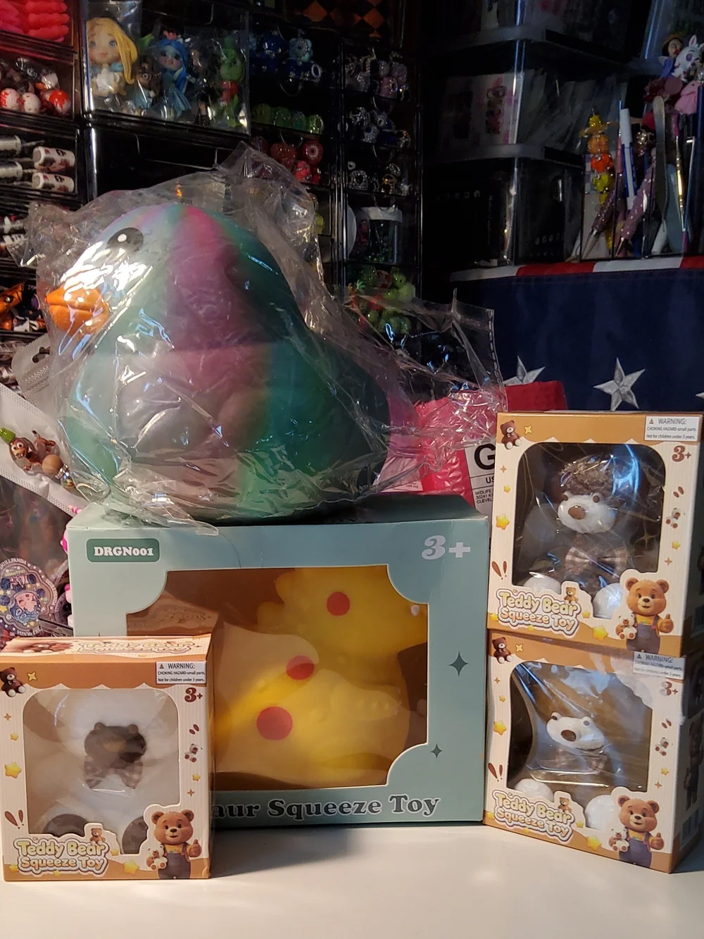 JUMBO DINO/DUCKY LOT 5PCS